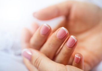 Fingernägel: Rillen weg