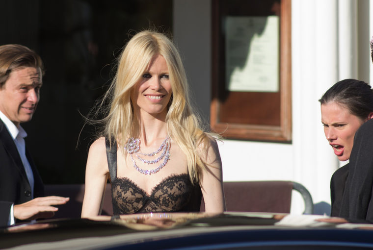 Shampoo von Claudia Schiffer