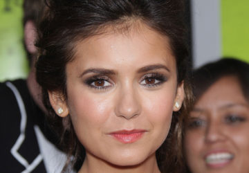 Elena-Gilbert-Make-Up