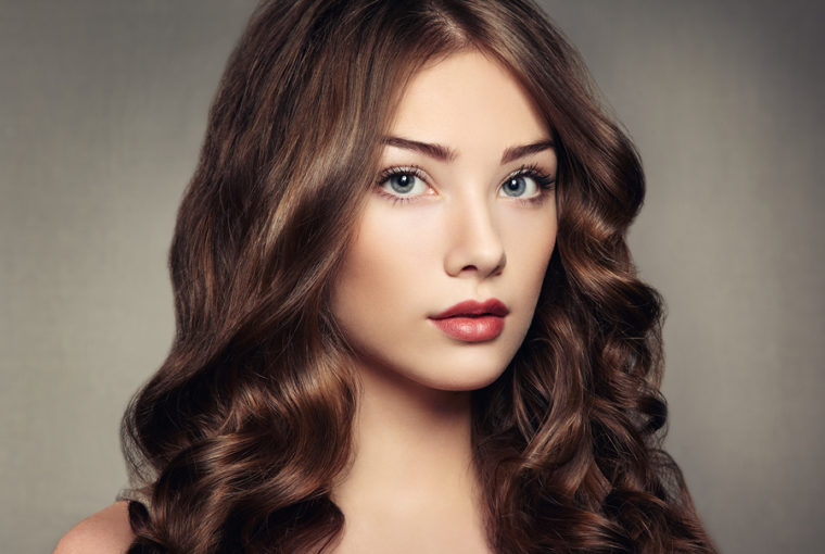 Braune Haare pflegen