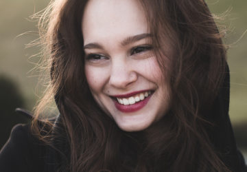 Bebe Goodbye Make Up