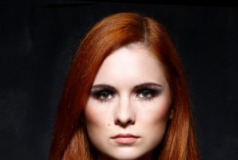 Rote Haare pflegen