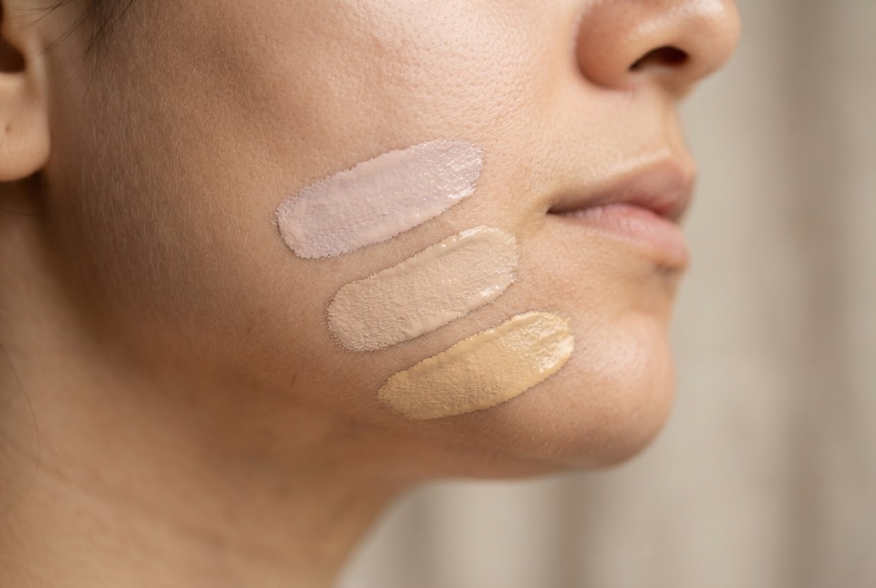 Realistic photo for Den richtigen Concealer gegen Augenringe finden